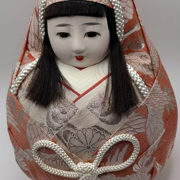 Vintage 9″ Hime Daruma Roly‑Poly Wedding Doll - Princess Daruma in Glass Dome - Picture 12 of 16